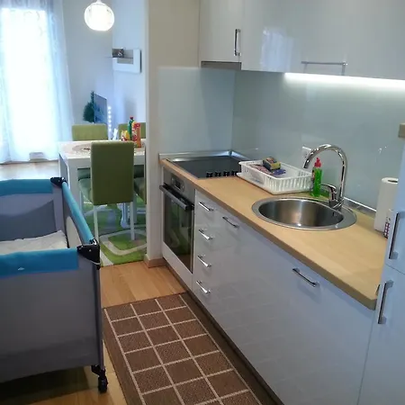 Apartmán Ndk Naselje Kalman Sa Garaznim Mestom