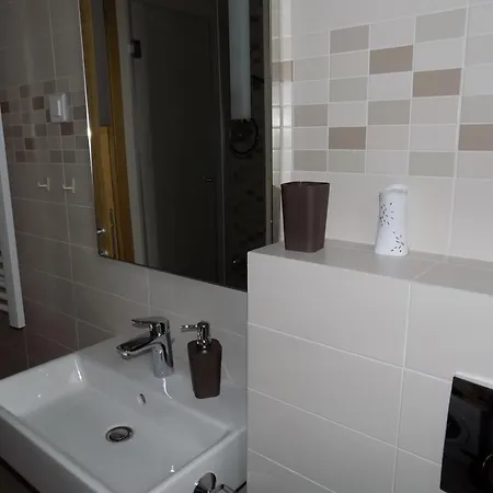 Ndk Naselje Kalman Sa Garaznim Mestom Apartmán Zlatibor