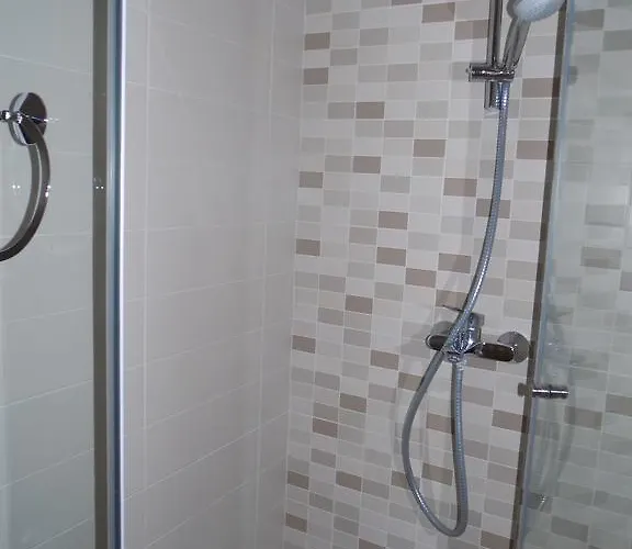 Ndk Naselje Kalman Sa Garaznim Mestom