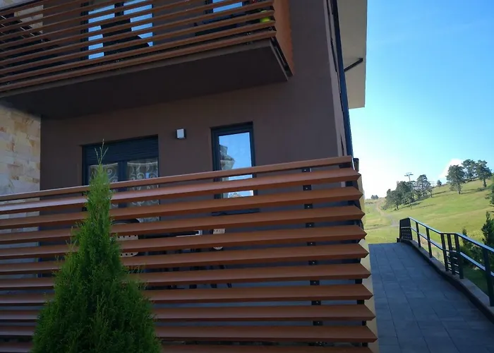 Ndk Naselje Kalman Sa Garaznim Mestom Lejlighed *